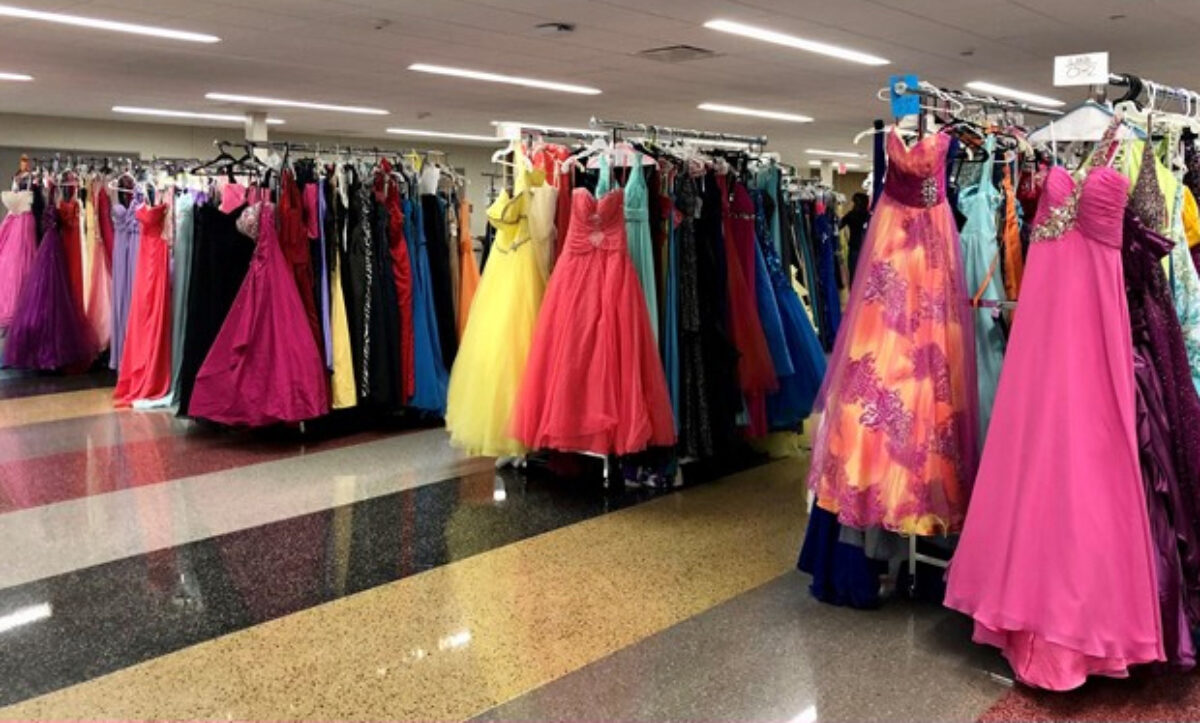 Accepting gently used prom dresses this ...